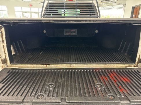 Used 2005 Ford F250 XLT AWD/4WD image 15