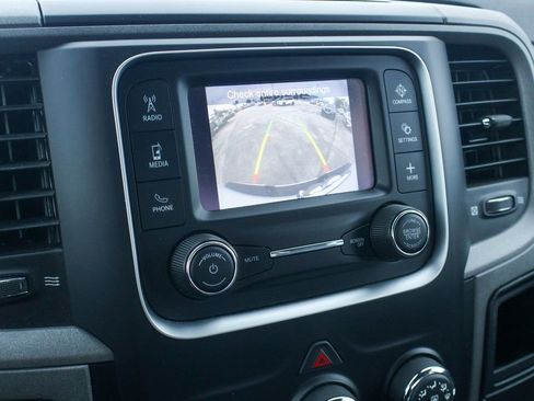 Used 2022 RAM 1500 Tradesman w/ Chrome Appearance Group image 4