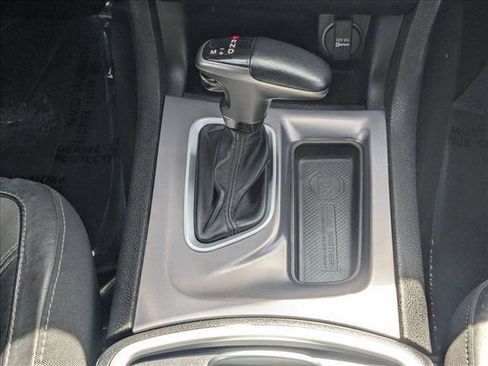 Used 2021 Dodge Charger SXT w/ Leather Interior Group image 12