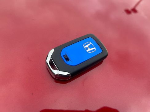 Used 2019 Honda Accord EX image 33