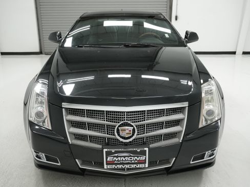 Used 2011 Cadillac CTS Premium image 2