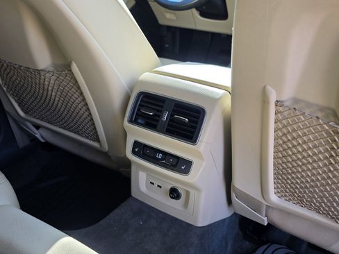 Used 2019 Audi Q5 2.0T Premium Plus w/ Premium Plus Package image 28