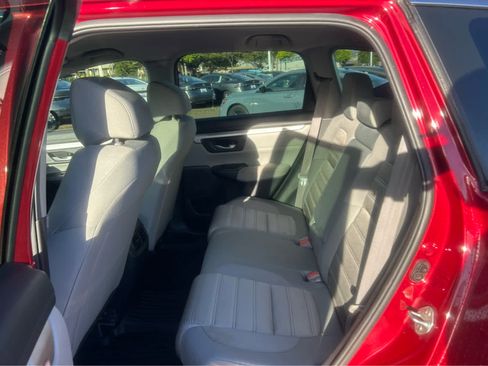 Used 2021 Honda CR-V LX image 9