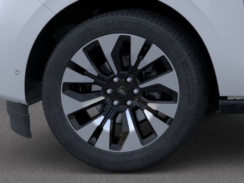 New 2026 Ford Expedition Platinum AWD/4WD image 19