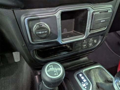 Certified 2021 Jeep Wrangler Sport image 21