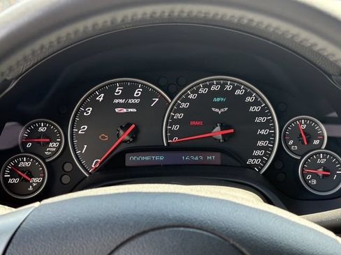 Used 2008 Chevrolet Corvette Z06 w/ Preferred Equipment Group RWD image 5