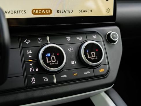 New 2026 Land Rover Defender 130 S AWD/4WD image 32