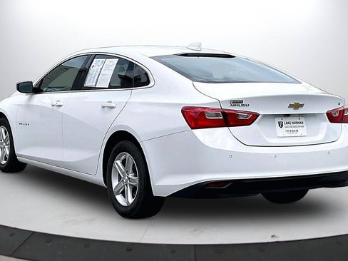 Used 2024 Chevrolet Malibu LT FWD image 7