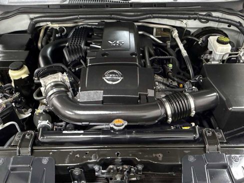 Used 2018 Nissan Frontier SV image 29