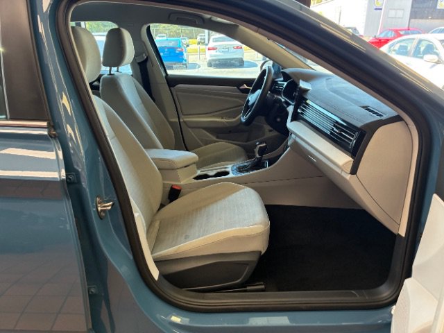 Used 2025 Volkswagen Jetta S FWD image 28