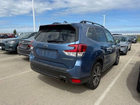 Used 2022 Subaru Forester Limited w/ Popular Package #3 AWD/4WD image 4