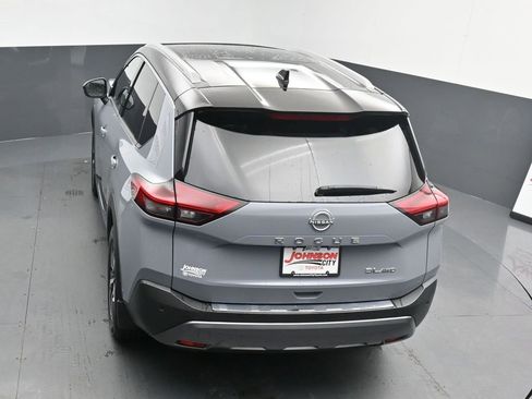 Used 2023 Nissan Rogue SL w/ SL Premium Package image 32