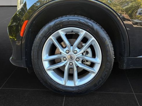 Used 2024 Dodge Durango GT AWD/4WD image 9