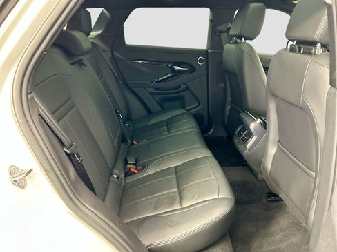 Used 2025 Land Rover Range Rover Evoque S image 21