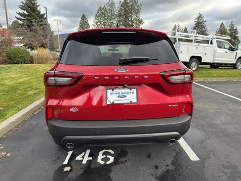 New 2026 Ford Escape ST-Line w/ Tech Pack #1 AWD/4WD image 12