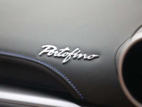 Certified 2020 Ferrari Portofino image 23