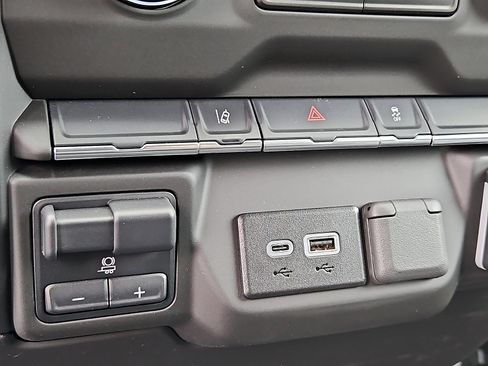 New 2025 Chevrolet Silverado 2500 W/T w/ WT Convenience Package image 17