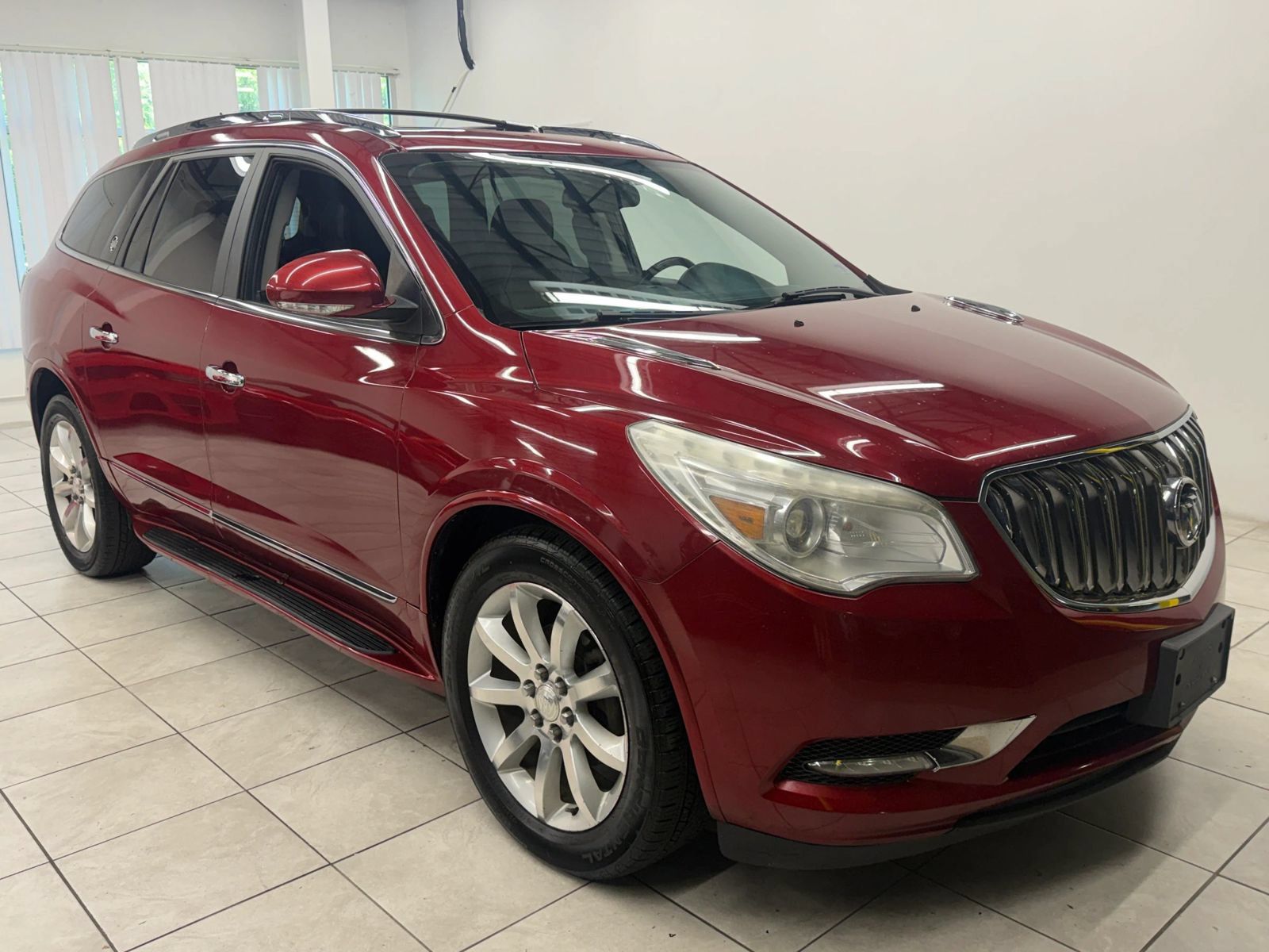 Used 2013 Buick Enclave Premium AWD/4WD image 1