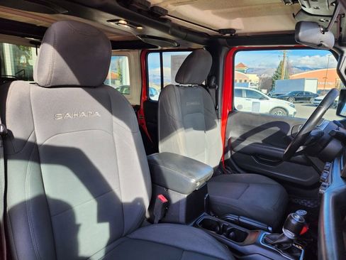 Used 2020 Jeep Wrangler Unlimited Sahara image 15