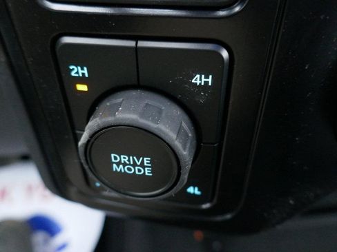 New 2026 Ford F250 XLT w/ XLT Premium Package image 19