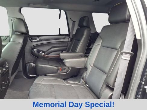Used 2019 GMC Yukon SLT w/ Premium Edition AWD/4WD image 12
