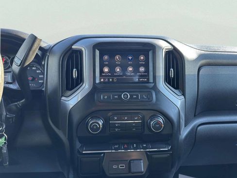 Used 2021 Chevrolet Silverado 1500 Custom image 26