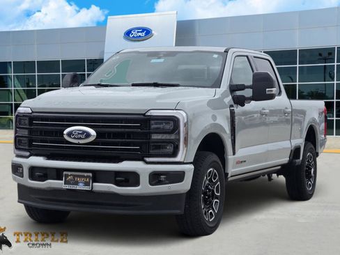 New 2026 Ford F250 Platinum image 2
