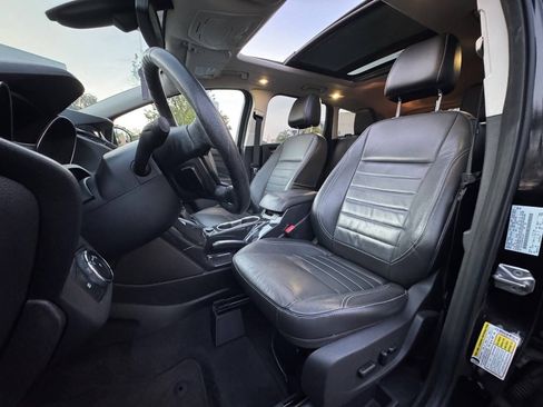 Used 2014 Ford Escape Titanium w/ Equipment Group 401A FWD image 17
