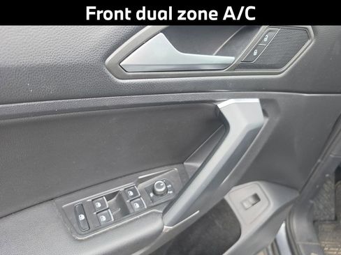 Used 2020 Volkswagen Tiguan SEL AWD/4WD image 7