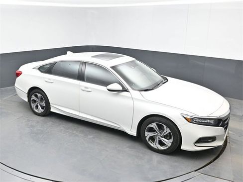 Used 2018 Honda Accord EX image 1