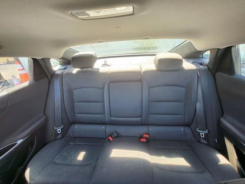 Used 2017 Chevrolet Malibu LS image 20