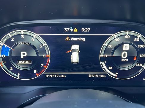 Used 2024 Mitsubishi Outlander SEL image 28