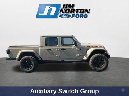 Used 2020 Jeep Gladiator Mojave AWD/4WD image 12