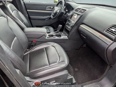 Used 2019 Ford Explorer XLT w/ Equipment Group 202A FWD image 31
