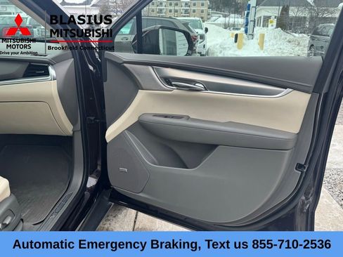 Used 2020 Cadillac XT5 Premium Luxury w/ LPO, Floor Liner Package AWD/4WD image 28