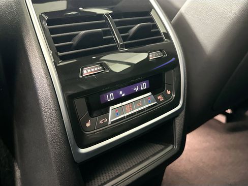 New 2026 BMW X7 xDrive40i w/ M Sport Package image 26