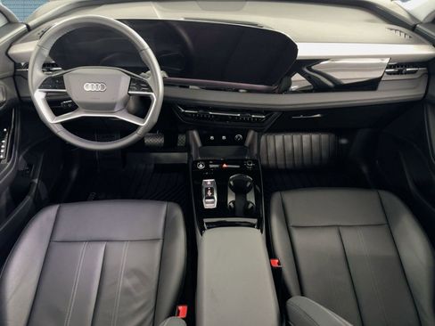 Used 2025 Audi Q6 e-tron Premium w/ Convenience Package image 27