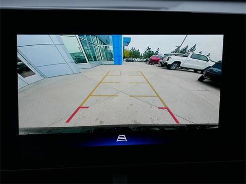 Used 2024 Chevrolet Trax LT image 23