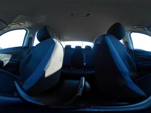 Used 2025 Nissan Versa SV image 40