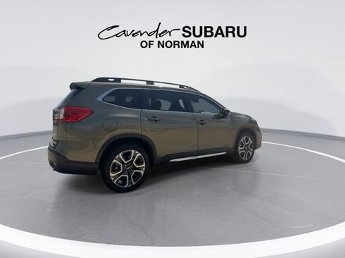 Used 2026 Subaru Ascent Limited AWD/4WD image 8