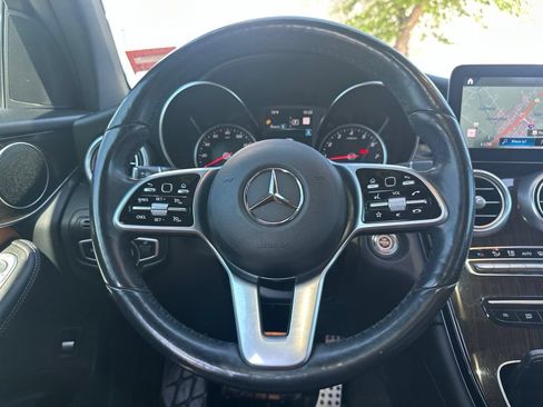 Used 2021 Mercedes-Benz GLC 300 4MATIC image 18