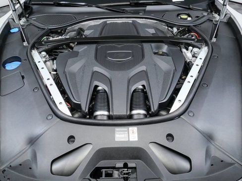 New 2026 Porsche Panamera RWD image 33