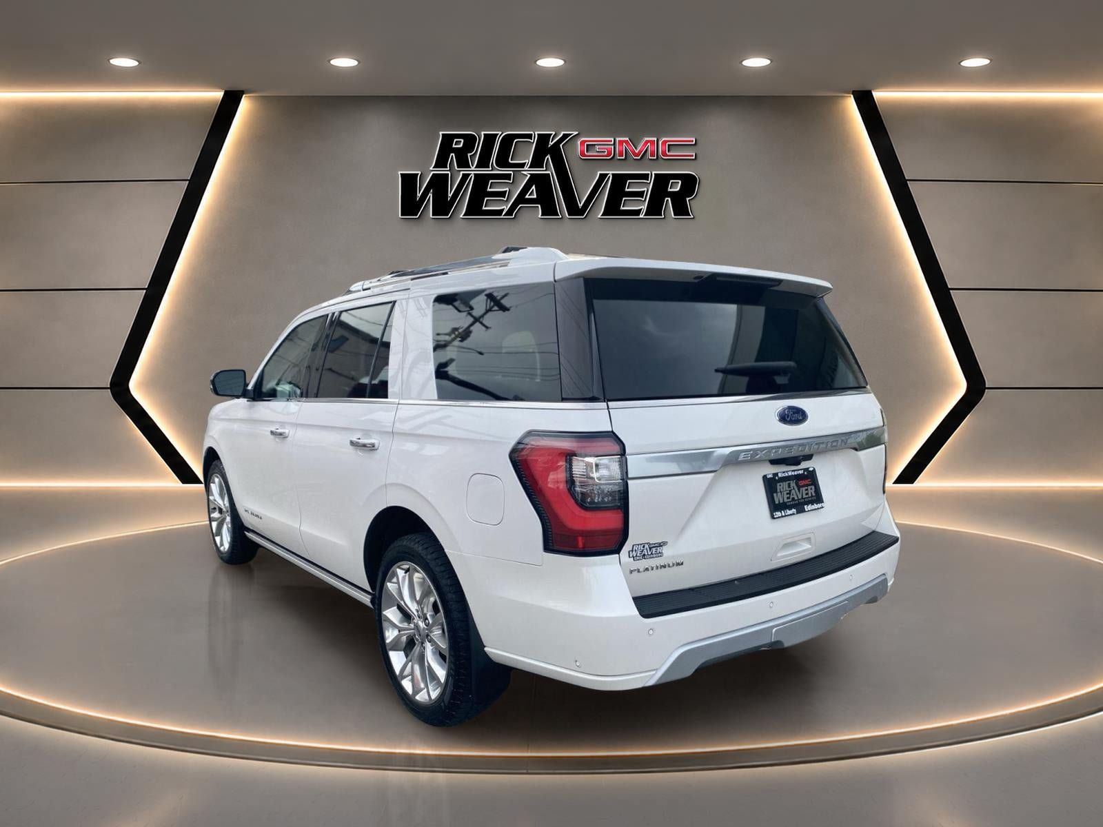Used 2019 Ford Expedition Platinum AWD/4WD image 4