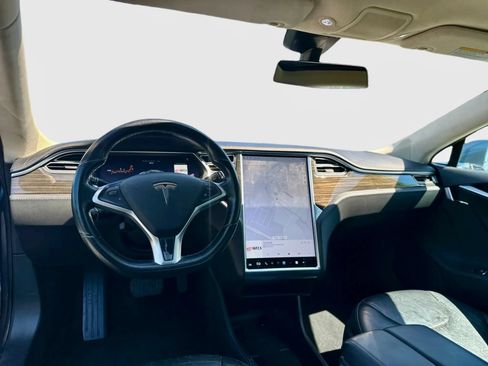 Used 2014 Tesla Model S P85 RWD image 10