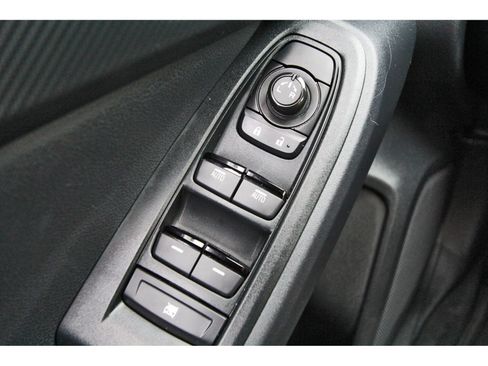Used 2025 Subaru Crosstrek 2.5i Premium AWD/4WD image 21