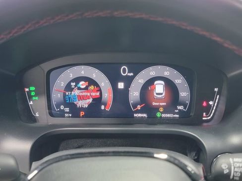 Used 2025 Acura ADX A-Spec image 32