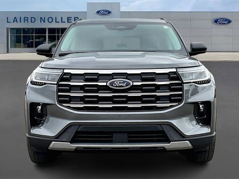 New 2025 Ford Explorer Active w/ Active Comfort Package image 15