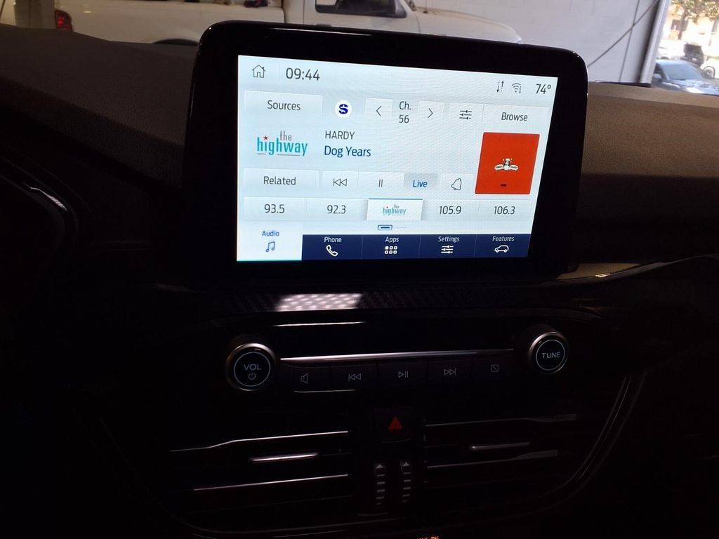 Used 2025 Ford Escape ST-Line FWD image 6