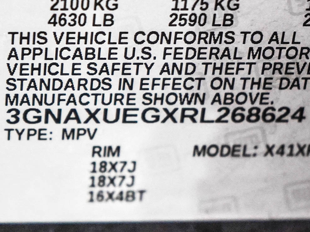 Used 2024 Chevrolet Equinox LT w/ LPO, Floor Liner Package AWD/4WD image 30
