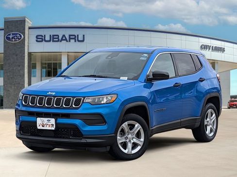Used 2023 Jeep Compass Sport AWD/4WD image 1